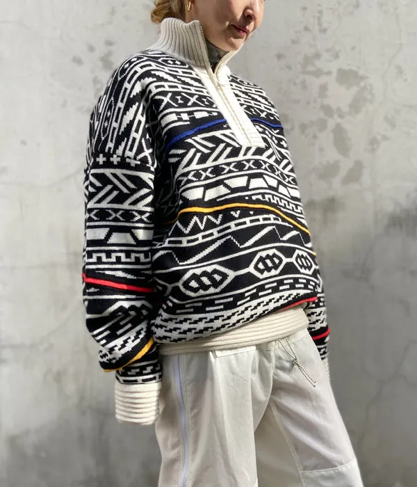 FUMIKA_UCHIDA/JACQUARD KNITTED OVERSIZED REVERSIBLE HALF ZIP JUMPER(BLACKWHITE PATTERN/PATTERNED BEIGE)