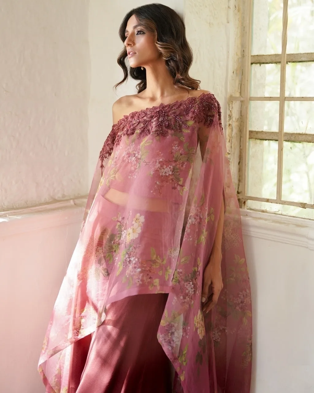 Inca Poncho With Loose Pants And Cape Set