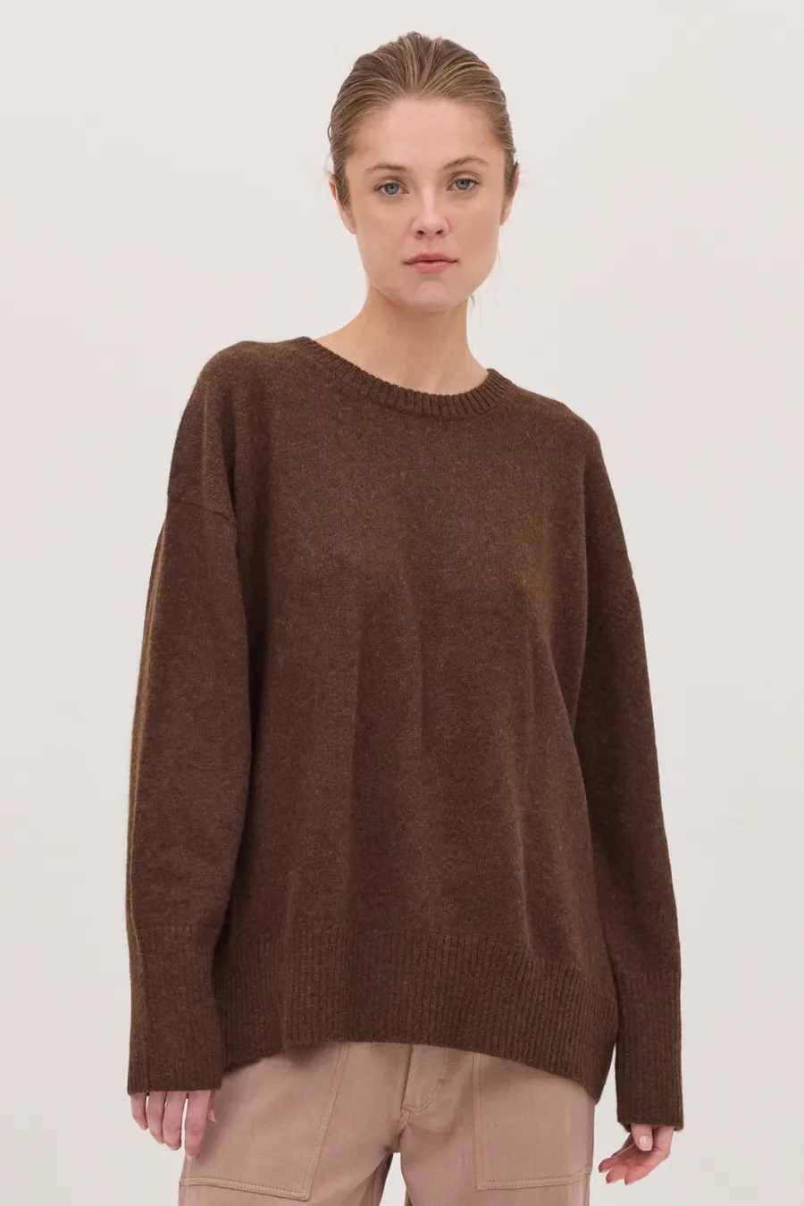 The Classic Crew Jumper Espresso